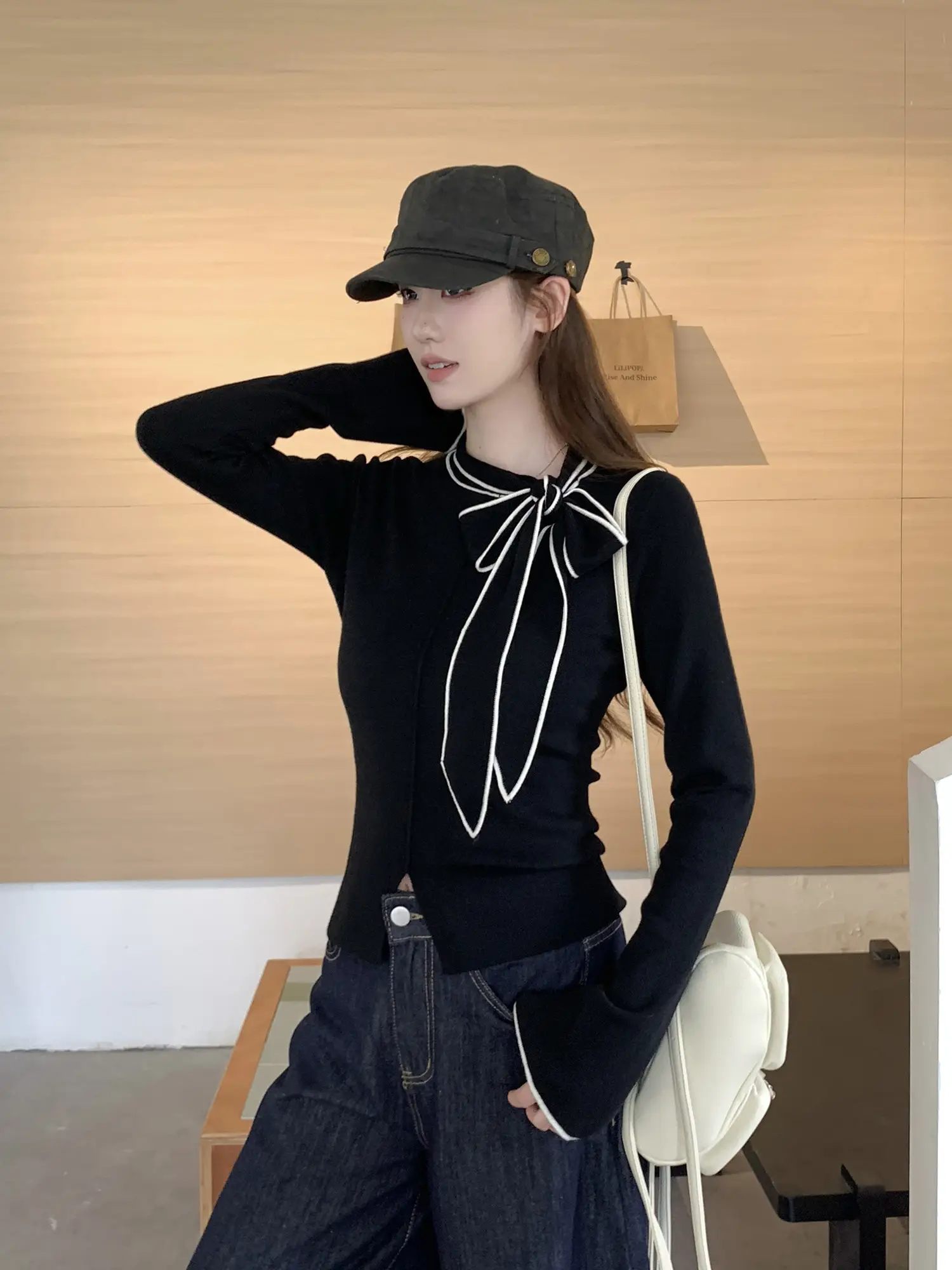 프렌치 리본 디테일 니트 상세 이미지 21