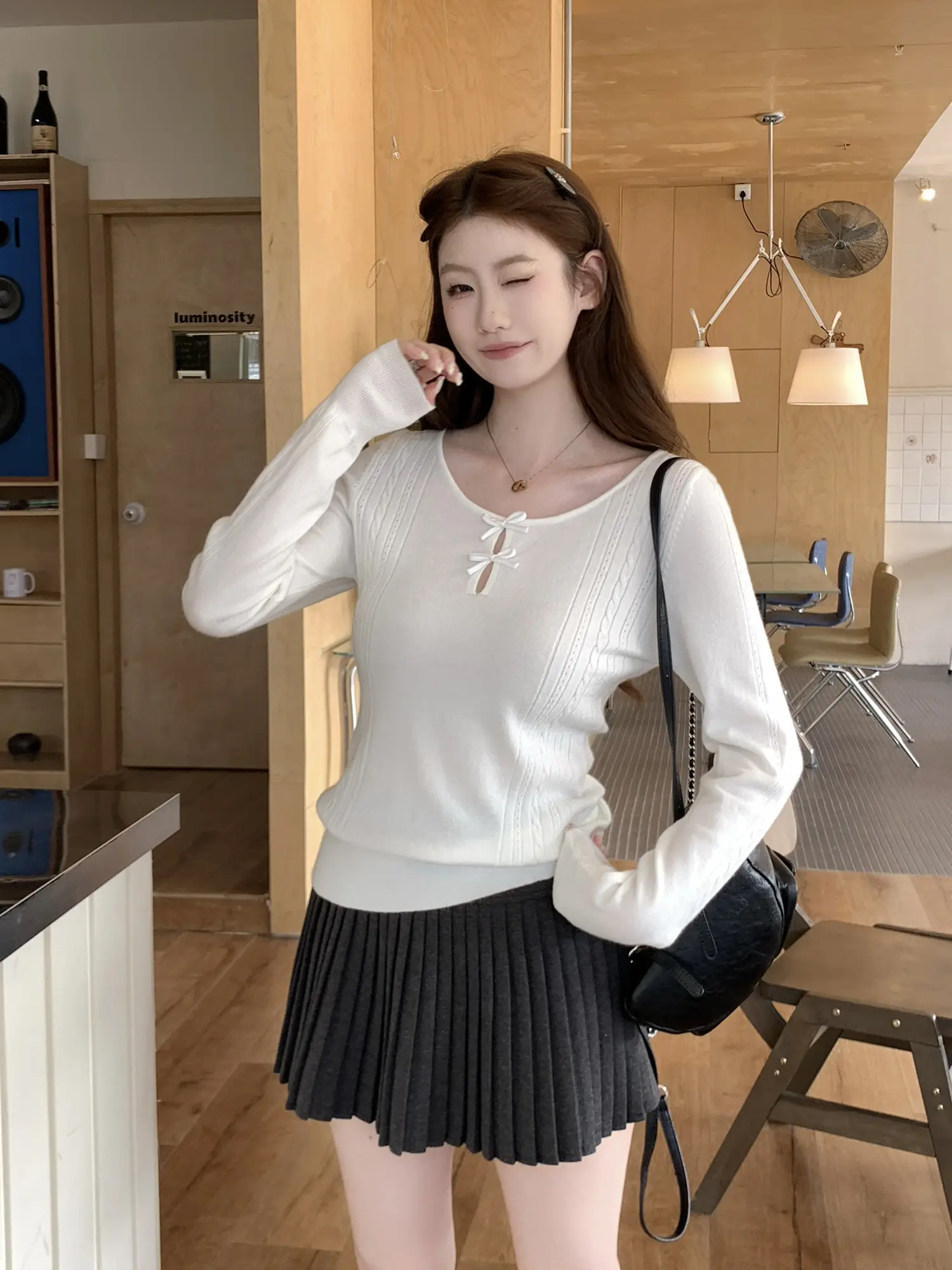 나비 리본 홀드 니트 상세 이미지 9
