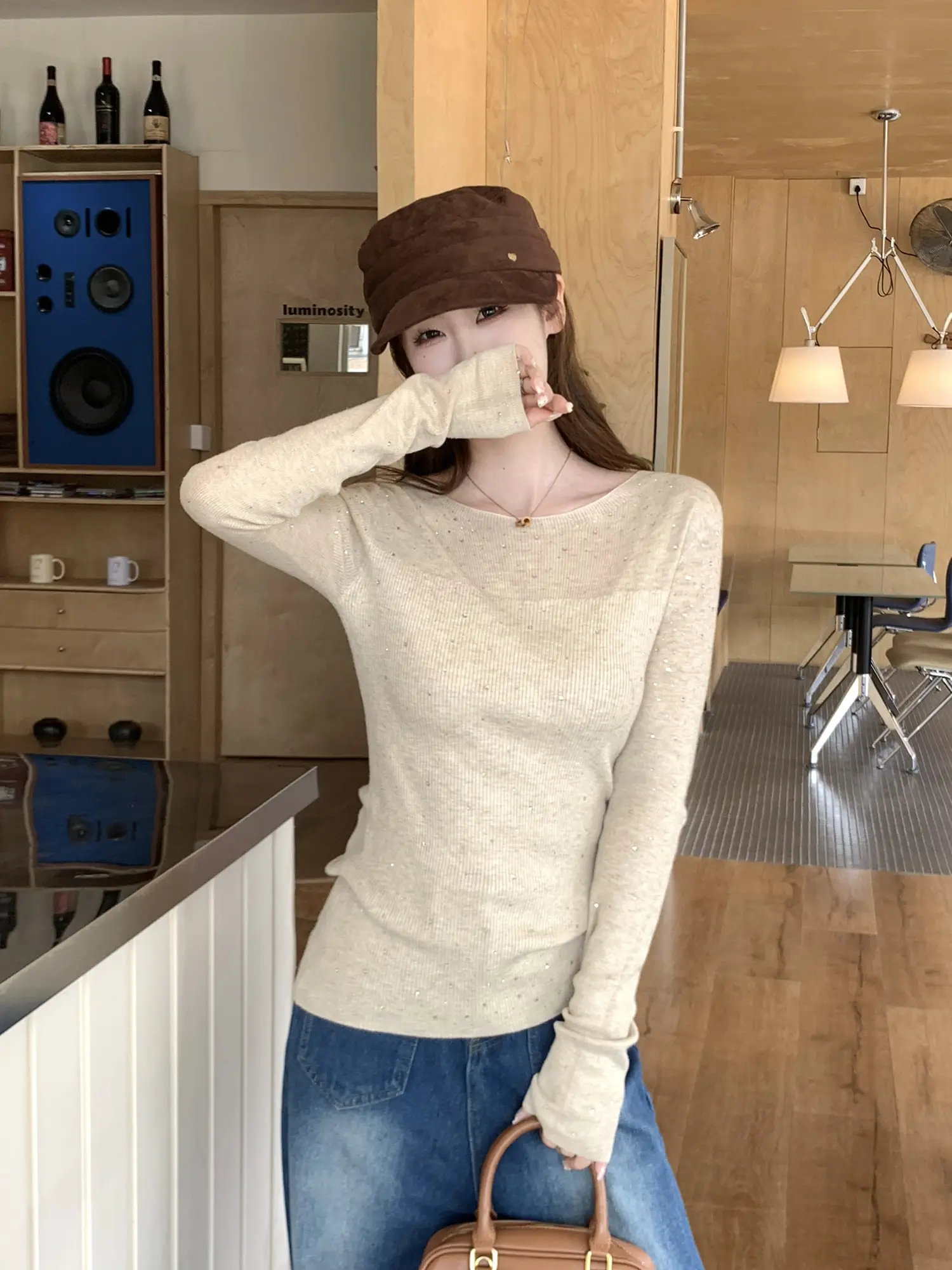 오프숄더 크리스털 니트 상세 이미지 31