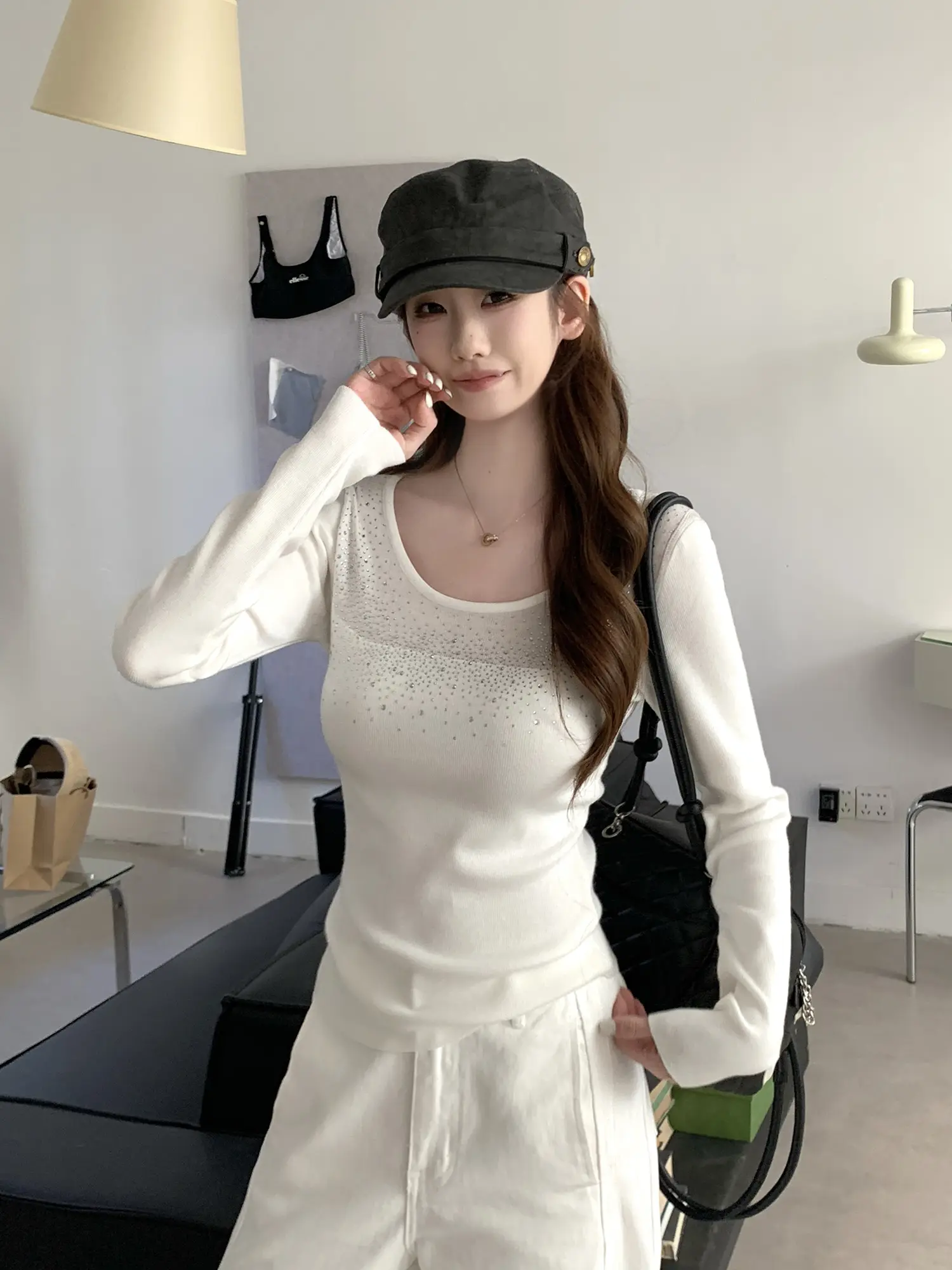 U넥 크리스탈 니트 상세 이미지 9