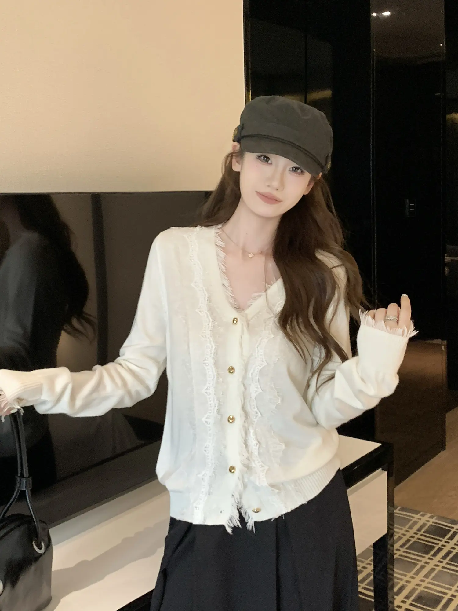 프렌치 감성 모단 가디건 상세 이미지 13