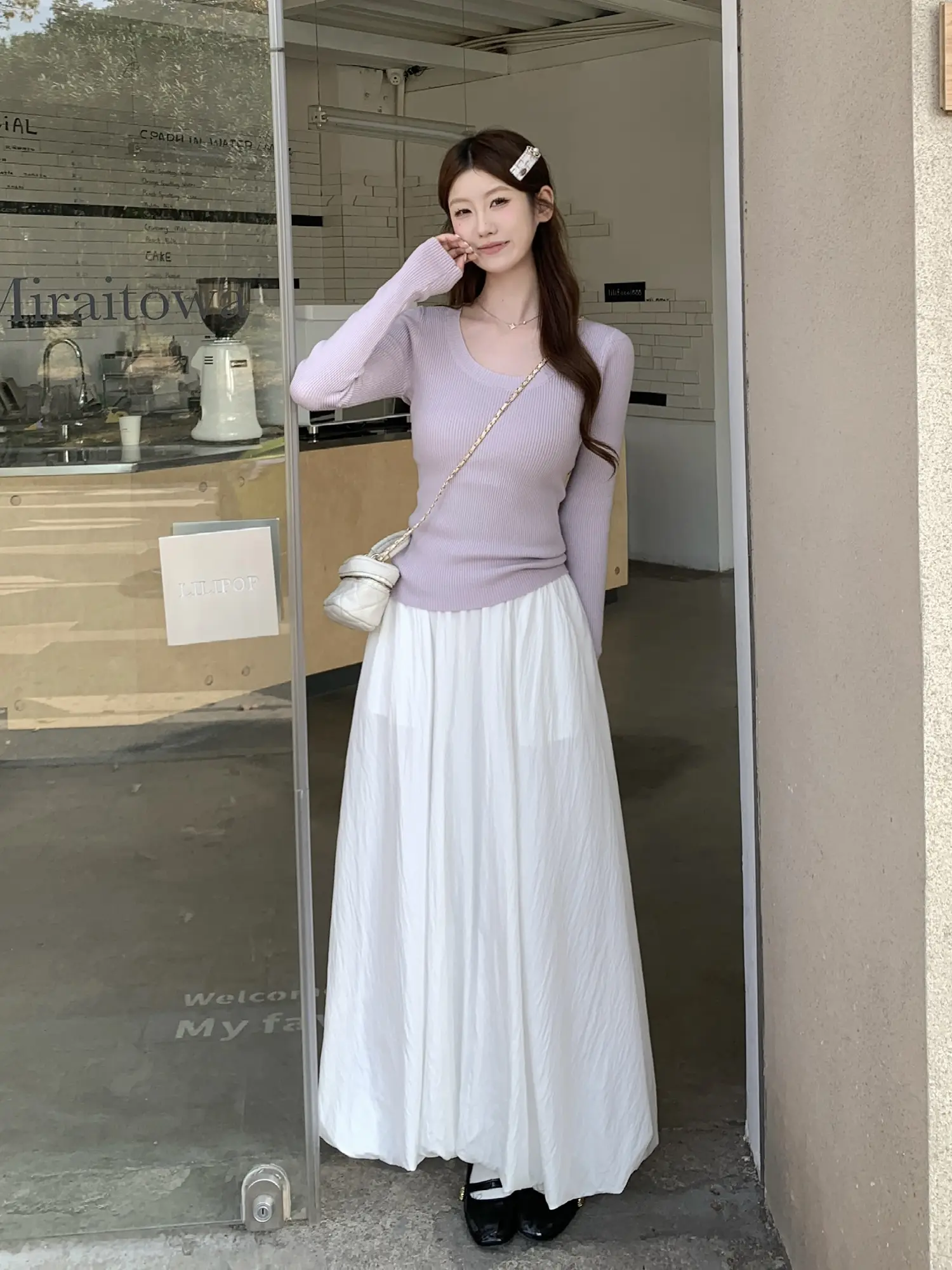 도파민 퍼플 U넥 니트 상세 이미지 5