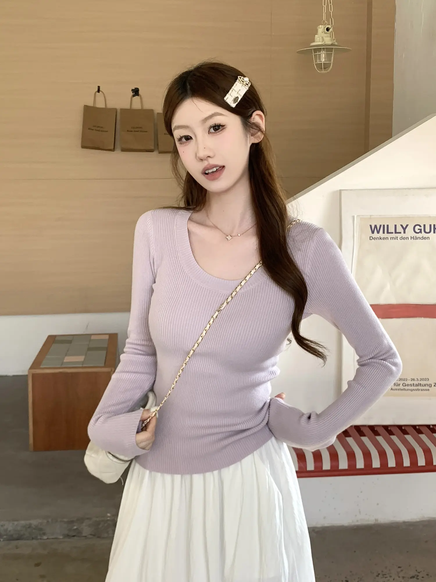 도파민 퍼플 U넥 니트 상세 이미지 11