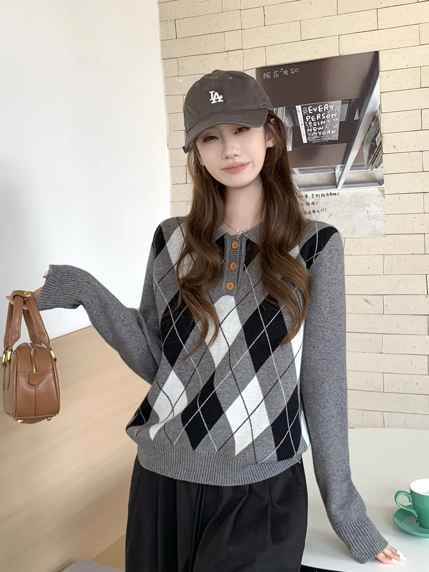 다이아몬드 패턴 폴로 긴소매 니트 상세 이미지 11