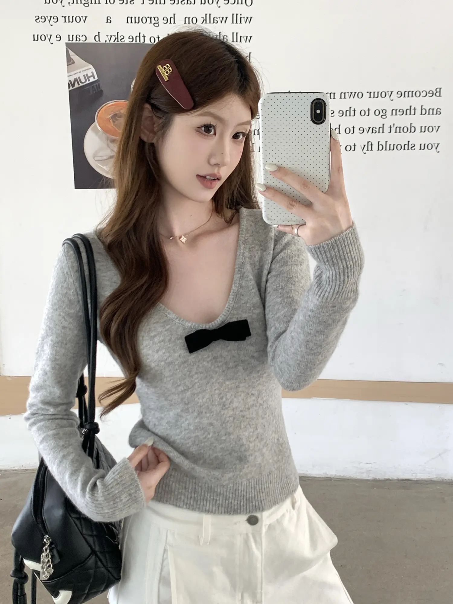 나비 리본 V넥 니트 상세 이미지 8