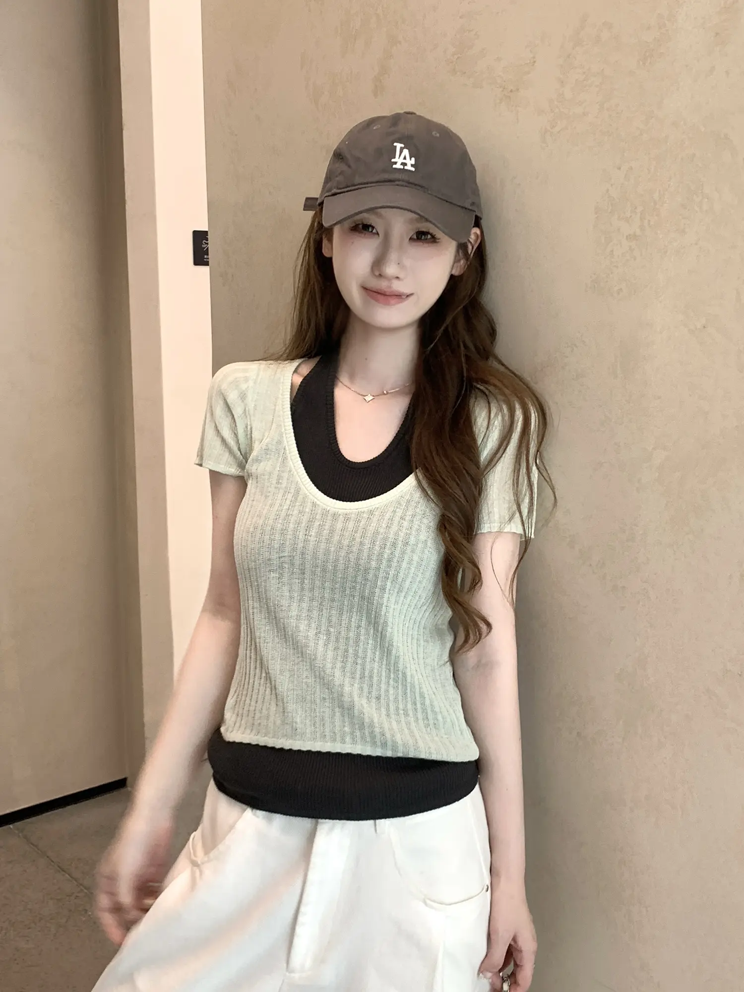 홀터넥 레이어드 니트 반팔 탑 상세 이미지 9