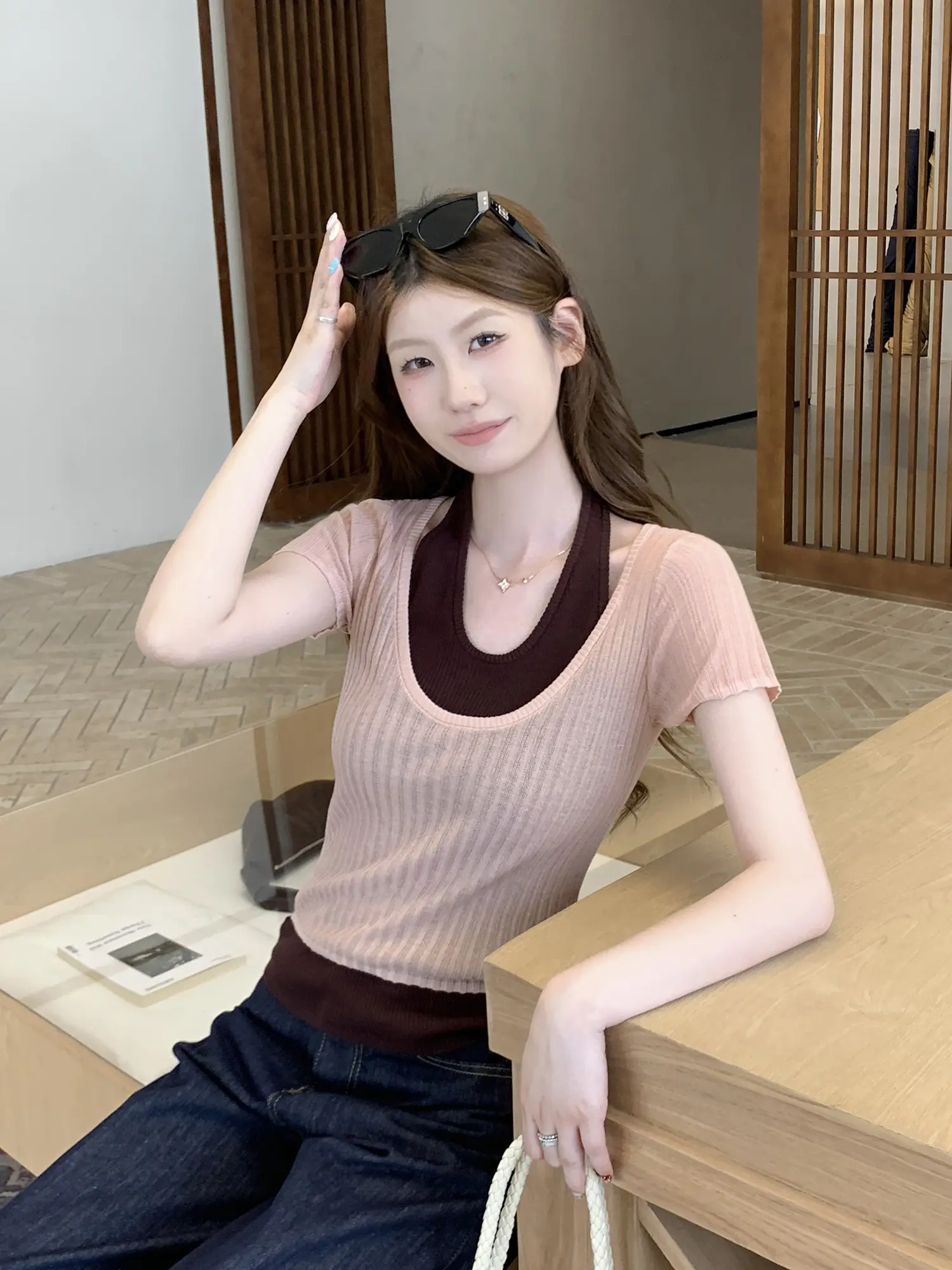 홀터넥 레이어드 니트 반팔 탑 상세 이미지 14