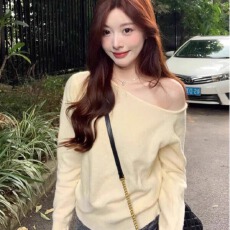 批发已出货 不规则斜肩<b class='q'>毛衣</b>女初秋冬<b class='q'>新款</b>露肩针织衫韩系穿搭chic上衣