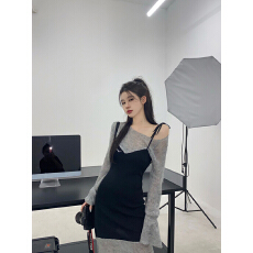 批发假两件露肩<b class='q'>长</b>袖连衣裙秋季2023新款女装鱼尾裙<b class='q'>长</b><b class='q'>裙</b>设计感小众<b class='q'>裙子</b>