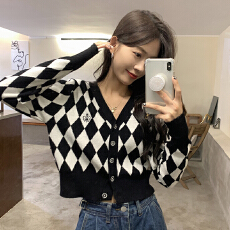 批发针织衫短款<b class='q'>外套</b>女装薄款早秋冬季2025新款<b class='q'>长袖</b>v领上衣甜酷风ins潮