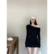 批发一字肩长袖针织<b class='q'>连衣裙</b>女秋季打底内搭黑色裙子纯欲风收腰包臀短裙