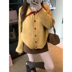 批发娃娃领针织开衫女2025新款冬季穿搭减龄<b class='q'>甜美</b>超好看针织厚款上衣服