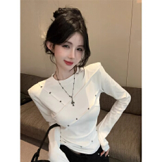 批发美式铆钉长袖<b class='q'>t</b><b class='q'>恤</b>女秋冬新款纯欲辣妹短款垫肩上衣修身显瘦打底衫
