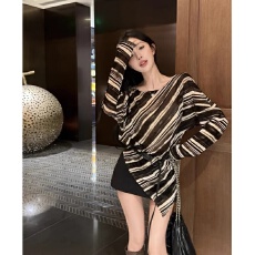 批发罗纹不规则斜肩条纹长袖女秋设计感<b class='q'>t</b><b class='q'>恤</b>