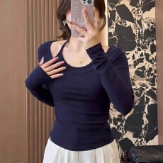 批发40支酷丝爽棉挂脖露肩长袖<b class='q'>t</b><b class='q'>恤</b>女秋季2025年辣妹修身显瘦上衣