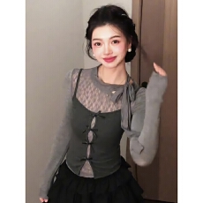 批发半高领蝴蝶结蕾丝微透<b class='q'>T</b><b class='q'>恤</b>上衣女秋季叠穿吊带两件套装