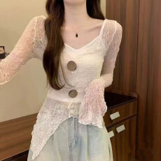 批发美拉德镂空咖色防晒罩衫女秋季薄纱巨好看明媚薄款长袖掐腰小上衣