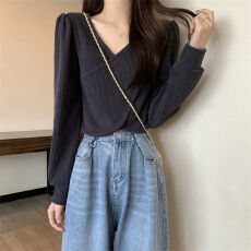 批发秋冬新款<b class='q'>V领</b>不规则泡泡长袖<b class='q'>T</b><b class='q'>恤</b>打底衫女