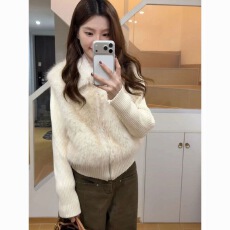 批发2025新款秋冬针织仿水<b class='q'>貂绒</b>拼接针织开衫毛衣女<b class='q'>外套</b>设计感上衣