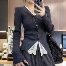 批发<b class='q'>薄款</b>开衫高级感法式蕾丝拼接长袖T恤女春秋外穿假两件V领衬衫上衣