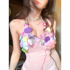 批发带胸垫甜辣妹粉色重工立体花朵挂脖背心女别致不规则<b class='q'>修身</b>短款上衣