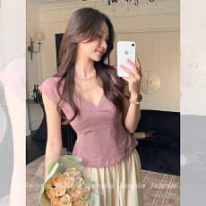 批发已出货  小个子紫色修身后背绑带小衫小飞袖短款上衣