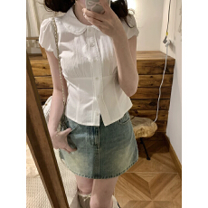 批发原版面料 白色娃娃领衬衫女夏设计感收腰修身短款短袖上衣