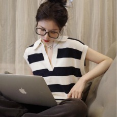 批发休闲背心吊带女2026夏季<b class='q'>新款</b>条纹V领无袖针织上衣撞色内搭外穿潮