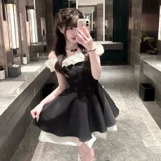 批发一字肩连衣<b class='q'>裙</b>女千金miu系穿搭撞色生日<b class='q'>裙</b>子<b class='q'>小礼服</b>收腰蓬蓬公主<b class='q'>裙</b>