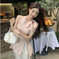 批发2026修身领口纯色温柔风系带开叉无袖针织衫吊带<b class='q'>上衣</b>
