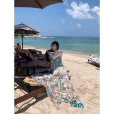 批发波西米亚风v领吊带连衣裙女夏季度假裙宽松长裙气质高腰大摆裙子