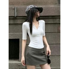 批发高品质紧身半开领五分<b class='q'>袖</b><b class='q'>T</b><b class='q'>恤</b>女初秋季酷辣妹显瘦设计感中<b class='q'>袖</b>上衣