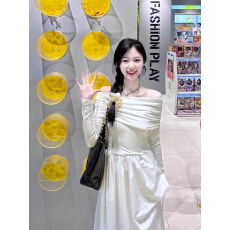 批发高品质温柔风法式超仙大摆裙女秋冬<b class='q'>甜美</b>气质收腰显瘦遮跨一字肩