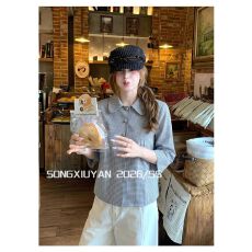 批发高品质娃娃领包扣中袖<b class='q'>衬衫</b>女秋日系格纹宽松百搭休闲上衣