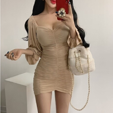批发高品质<b class='q'>韩国</b>**春装新款性感抹胸桃心领皱褶修身包臀