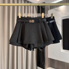 批发韩系显瘦气质设计感阔腿裙裤(配腰带)女高级感御姐假两件短裤靴裤