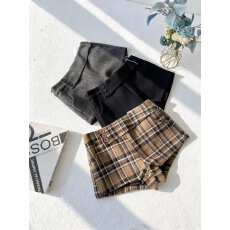 批发秋冬新款设计感格纹短<b class='q'>裤</b>女宽松休闲直筒阔腿短<b class='q'>裤</b>潮格子百搭靴<b class='q'>裤</b>