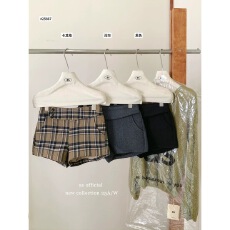 批发秋冬新款设计感格纹短<b class='q'>裤</b>女宽松休闲直筒阔腿短<b class='q'>裤</b>潮格子百搭靴<b class='q'>裤</b>