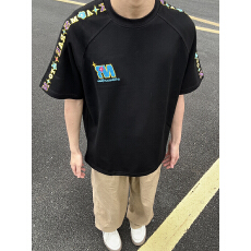 批发已出货实价好质量做工刺绣+内里铺布【19支220克索罗娜领口】短袖