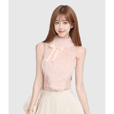 批发甜美秋冬小众<b class='q'>设计</b>感新年叠穿挂脖毛绒背心蝴蝶结粉色毛毛上衣