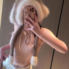 批发新款女秋冬季粉色毛毛挂脖背心内搭性感小吊带<b class='q'>设计</b>感短款挖肩上衣