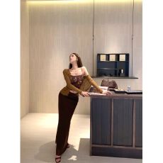 批发新款<b class='q'>设计</b>高级感慵懒风可外穿开衫碎花吊带纯欲辣妹背心女夏秋春季