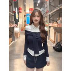 批发韩系减龄假两件撞色拼接高级设计感上衣女秋季显瘦<b class='q'>修身</b>长袖打底衫