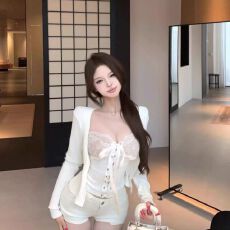 批发纯欲辣妹性感抹胸上衣女夏季防晒开衫披肩蕾丝吊带两件套独特绝美