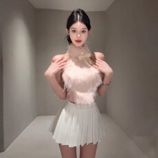 批发性感纯欲风毛茸茸挂脖背心女春秋季新款<b class='q'>设计</b>感蝴蝶结高领无袖上衣