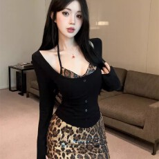 批发2026春季辣妹性感挂脖裹胸吊带露肩长袖打底衫豹纹<b class='q'>包臀</b>裙三件套