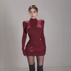 批发辣妹穿搭复古性感风红色收腰修身包臀短裙时尚气质感连衣裙春季