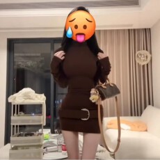 批发辣妹气质高领红色长袖连衣裙秋季秋冬性感紧身显瘦打底内搭裙子