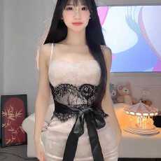 批发性感纯欲撞色蕾丝拼接吊带<b class='q'>连衣裙</b>夏季辣妹复古显身材包臀收腰短裙