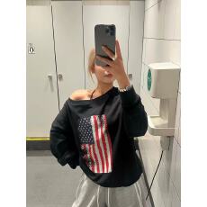 批发现货高品质曼巴棉300克美式复古印花斜肩卫衣女秋<b class='q'>冬</b>宽松上衣
